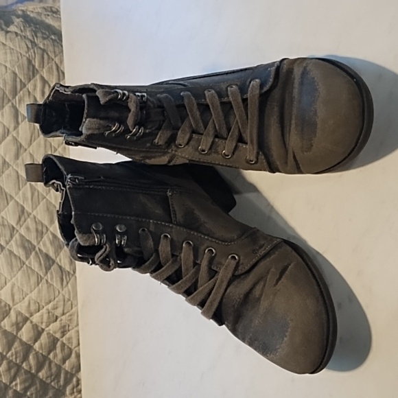 Frye & Co. Penny Bootie Distressed Lace Up Zipper Side Size 7 - Picture 11 of 12